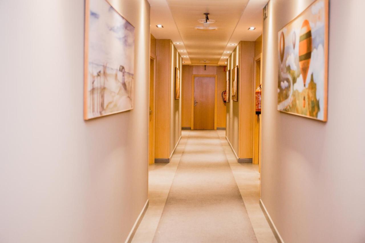 Hotel Salvevir Ejea De Los Caballeros Buitenkant foto